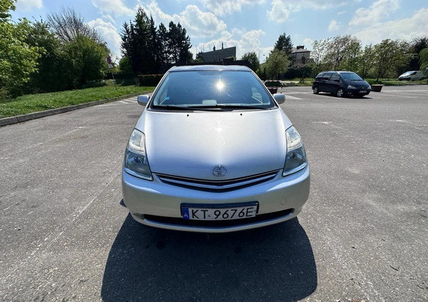 Toyota Prius cena 27490 przebieg: 212800, rok produkcji 2007 z Tarnów małe 106